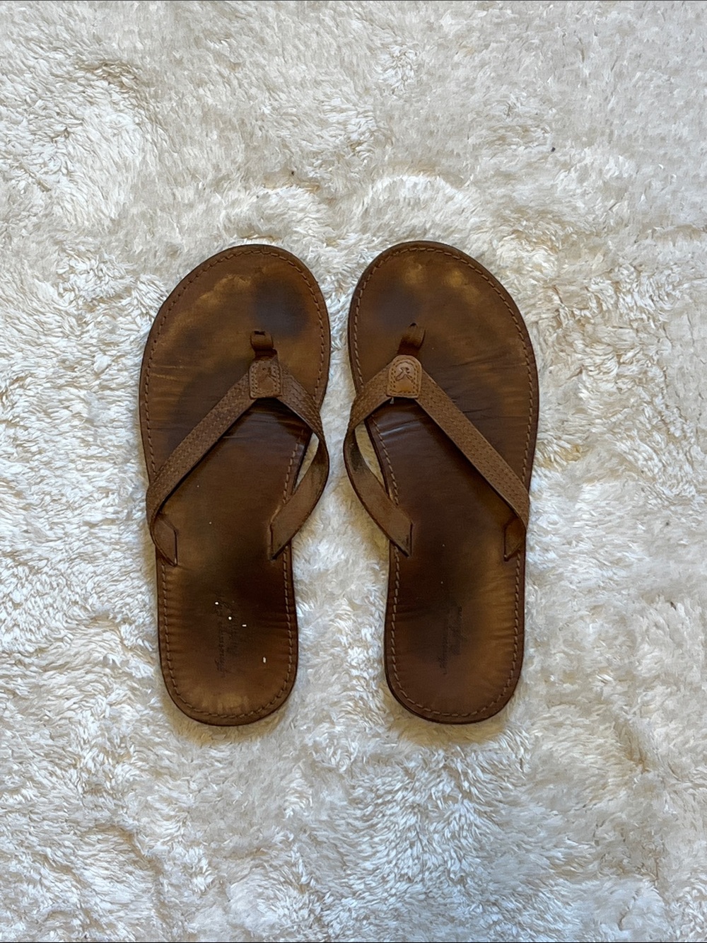 American Eagle Outfitters Brown Leather Flip Flop Sandals